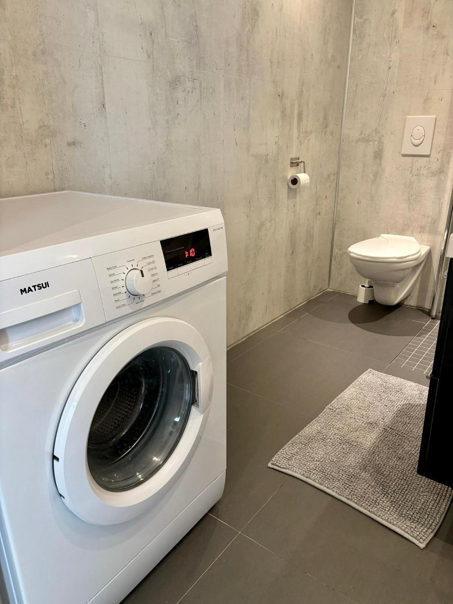 Down Town Apartment With Outside Area In Villa クリスティアンサン エクステリア 写真